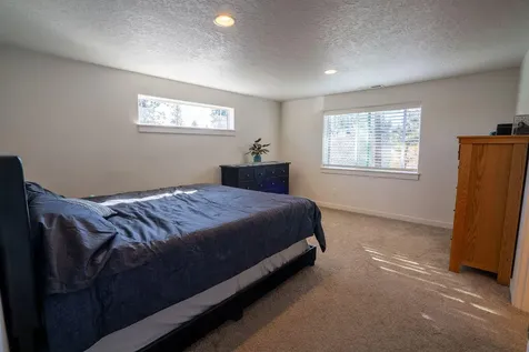 1169 W Williamson Avenue Sisters OR 97759