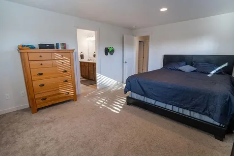 1169 W Williamson Avenue Sisters OR 97759