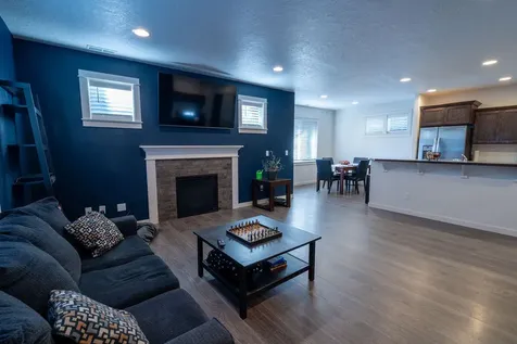 1169 W Williamson Avenue Sisters OR 97759