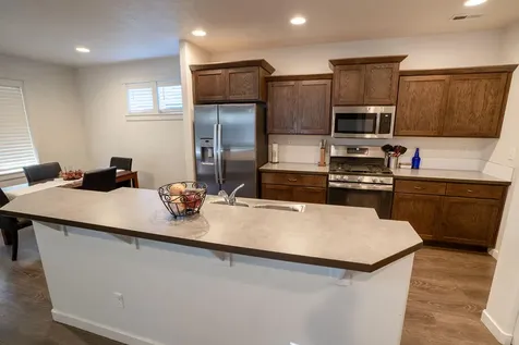 1169 W Williamson Avenue Sisters OR 97759