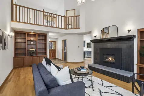 1608 NW Kingston Avenue Bend OR 97703