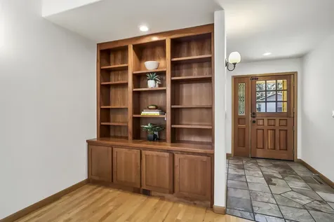 1608 NW Kingston Avenue Bend OR 97703