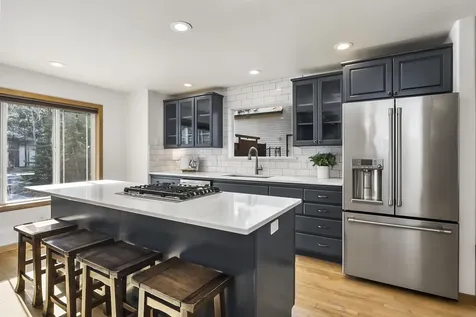 1608 NW Kingston Avenue Bend OR 97703