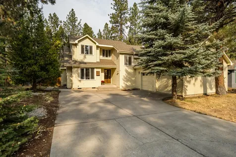 1608 NW Kingston Avenue Bend OR 97703