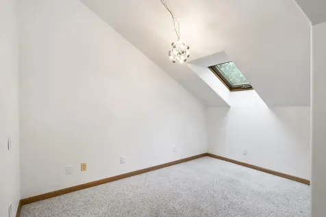 1608 NW Kingston Avenue Bend OR 97703