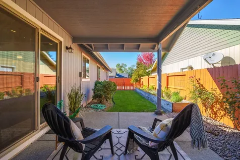 1800 SW I Street Grants Pass OR 97526
