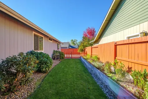 1800 SW I Street Grants Pass OR 97526