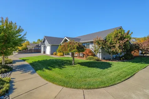 1800 SW I Street Grants Pass OR 97526