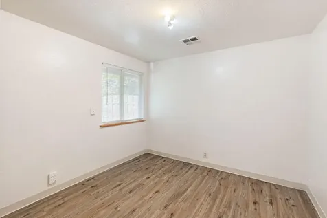728 SW I Street Grants Pass OR 97526