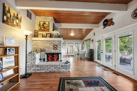 3233 Sycamore Way Medford OR 97504