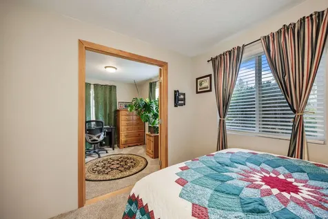 3233 Sycamore Way Medford OR 97504
