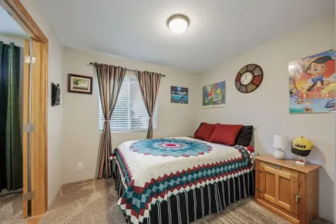 3233 Sycamore Way Medford OR 97504