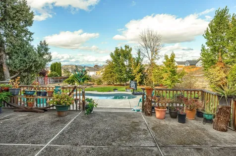 3233 Sycamore Way Medford OR 97504