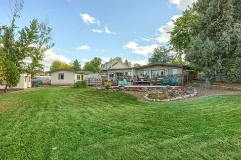 3233 Sycamore Way Medford OR 97504
