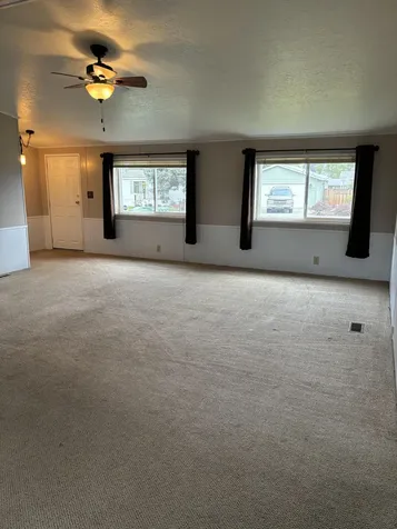 1740 NW Fir Avenue Redmond OR 97756