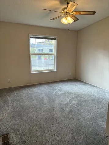 1729 NW Fir Avenue Redmond OR 97756