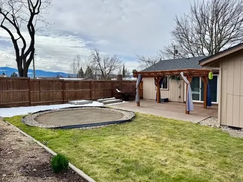 1800 Serenity Drive Medford OR 97504