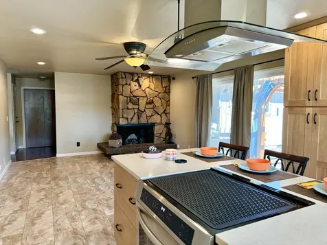 1800 Serenity Drive Medford OR 97504
