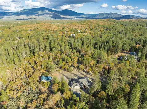 260 Pleasantville Way Grants Pass OR 97526