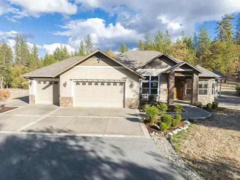 260 Pleasantville Way Grants Pass OR 97526