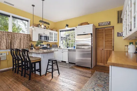 2281 Ross Lane Medford OR 97501