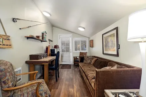 2281 Ross Lane Medford OR 97501
