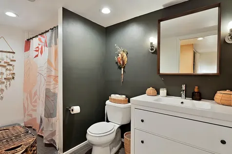 2281 Ross Lane Medford OR 97501