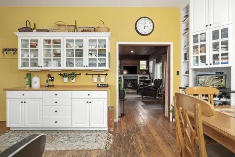 2281 Ross Lane Medford OR 97501
