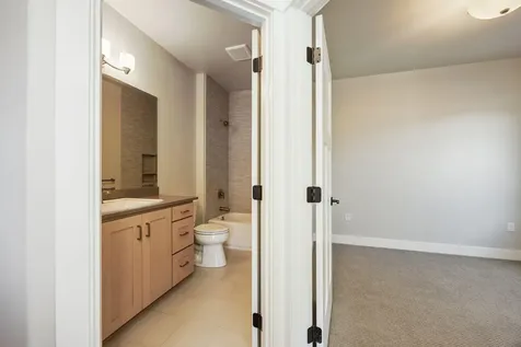 4409 Merlot Court Medford OR 97504