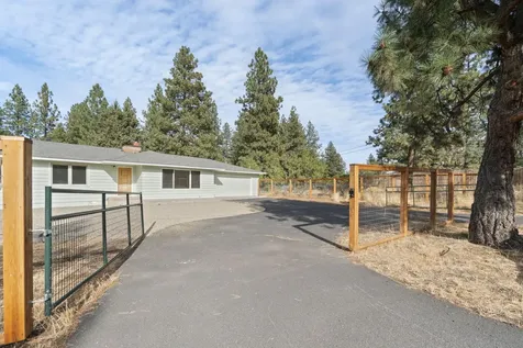 19630 Baker Road Bend OR 97702