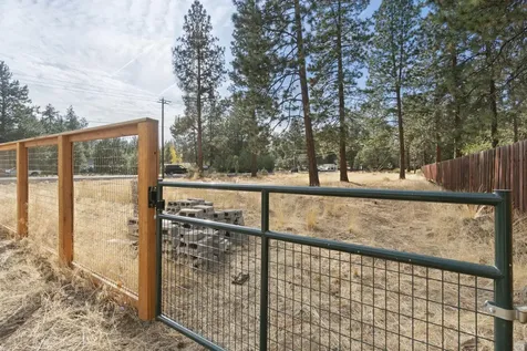 19630 Baker Road Bend OR 97702