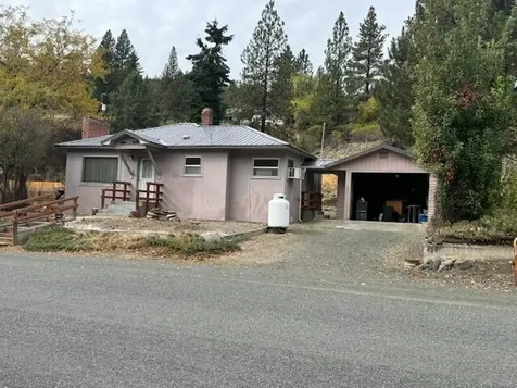 205 N Humbolt Street Canyon City OR 97820