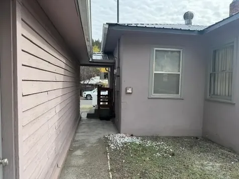 205 N Humbolt Street Canyon City OR 97820