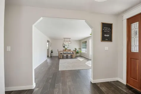 2457 Pinebrook Circle Medford OR 97504