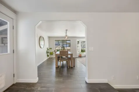 2457 Pinebrook Circle Medford OR 97504