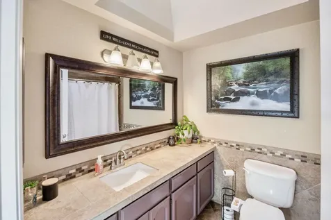 2457 Pinebrook Circle Medford OR 97504