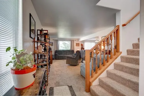 1066 Glengrove Avenue Central Point OR 97502