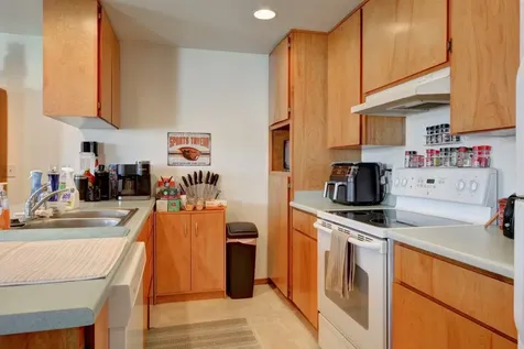 1066 Glengrove Avenue Central Point OR 97502
