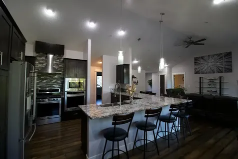 2088 Jasmine Avenue Medford OR 97501