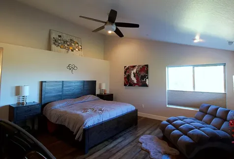 2088 Jasmine Avenue Medford OR 97501