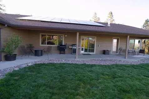 2088 Jasmine Avenue Medford OR 97501