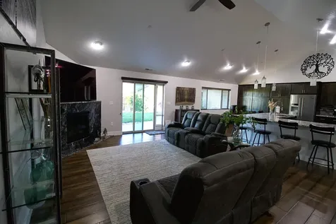 2088 Jasmine Avenue Medford OR 97501