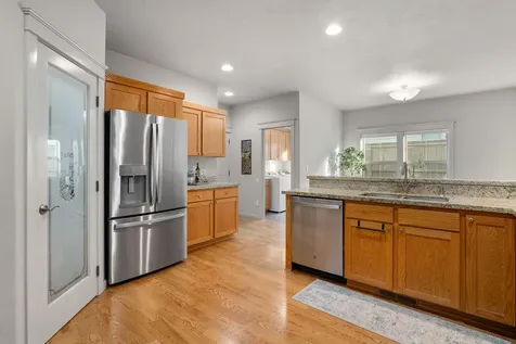3651 Fieldbrook Avenue Medford OR 97504