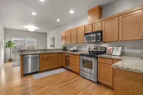 3651 Fieldbrook Avenue Medford OR 97504