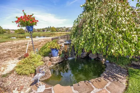 494 Robert Trent Jones Boulevard Eagle Point OR 97524