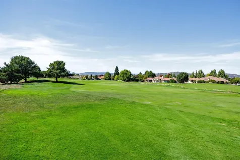 494 Robert Trent Jones Boulevard Eagle Point OR 97524