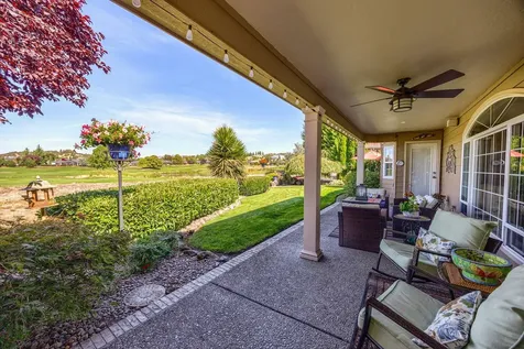 494 Robert Trent Jones Boulevard Eagle Point OR 97524