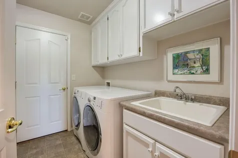 494 Robert Trent Jones Boulevard Eagle Point OR 97524