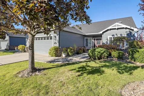 149 Skyhawk Drive Eagle Point OR 97524
