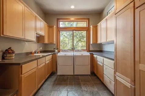 10109 Cinnamon Teal Drive Klamath Falls OR 97601